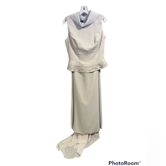 90’s Vintage Mother of Bride Formal 2 piece Gown with detachable train Size 12 - Picture 2 of 16